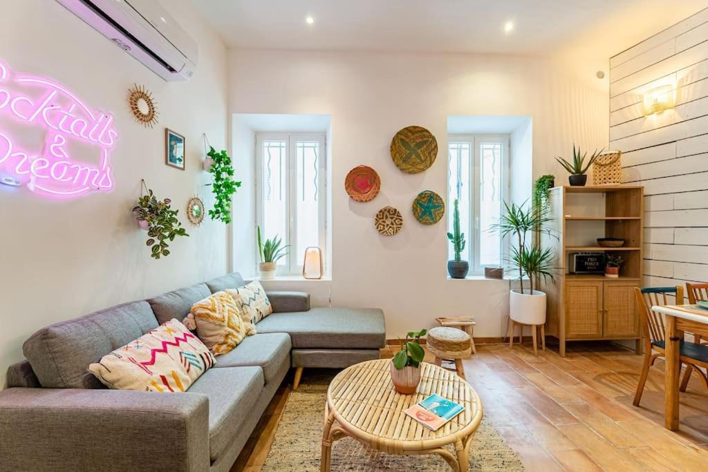Ciotat Colada Beau Duplex Atypique A 50 M Du Port Classe 3 Etoiles 라시오타 외부 사진