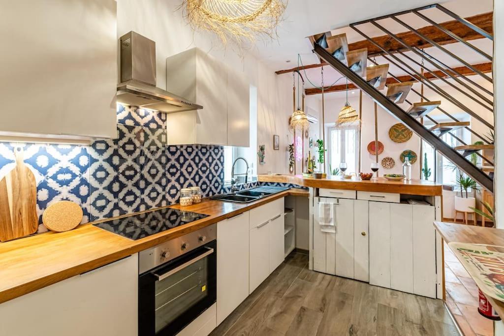 Ciotat Colada Beau Duplex Atypique A 50 M Du Port Classe 3 Etoiles 라시오타 외부 사진