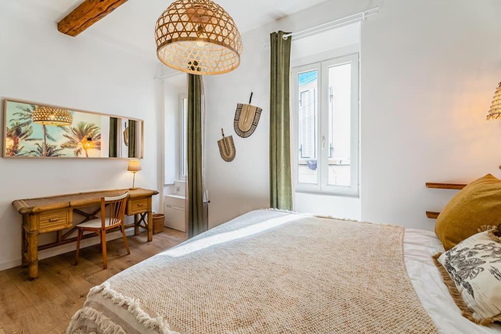Ciotat Colada Beau Duplex Atypique A 50 M Du Port Classe 3 Etoiles 라시오타 외부 사진