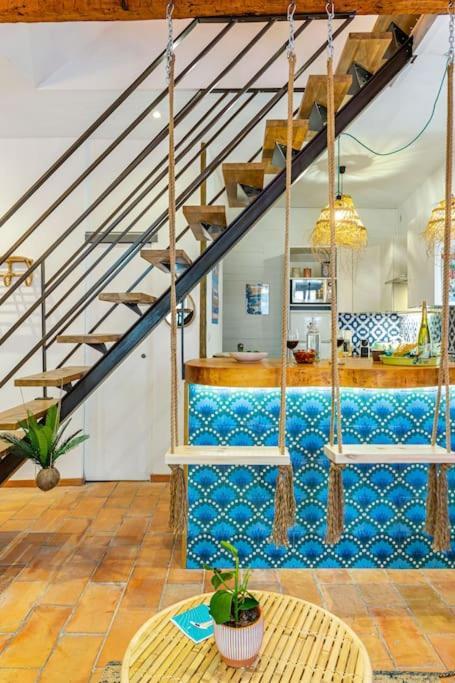 Ciotat Colada Beau Duplex Atypique A 50 M Du Port Classe 3 Etoiles 라시오타 외부 사진